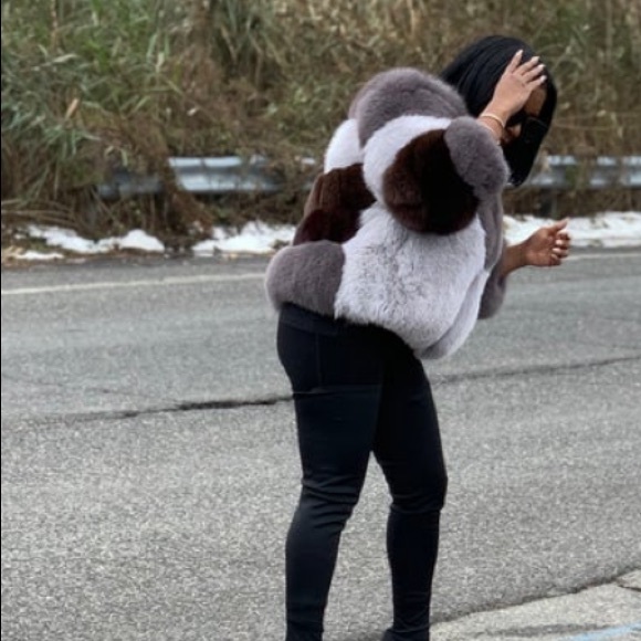 100% Genuine Foxfur brand new coat - Picture 2 of 2